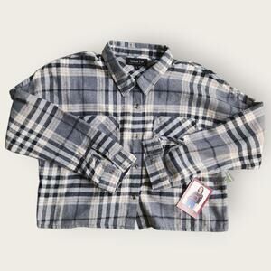 Mila & Tiff Flannel Women's Sz L Plaid Collection Cropped Pockets Button Down